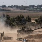 La artillería israelí dispara proyectiles contra Gaza mientras continúan los combates entre las tropas israelíes y los militantes del grupo palestino Hamás. | Cordon Press