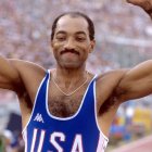 Muere la leyenda del atletismo Greg Foster