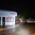 Captura de pantalla de un video de las calles de Florida inundadas tras una tormenta.