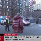 Exterior del metro de Nueva York poco después del accidente