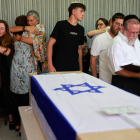 Funeral de Shani Louk, una joven germno-israelí asesinada por Hamás el 7 de octubre.