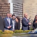Nueva York: la gobernadora demócrata Hochul se retira abruptamente del funeral del agente Jonathan Diller tras ser confrontada por uno de los asistentes