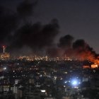 Imagen de un ataque aéreo israelí en los suburbios del sur de Beirut