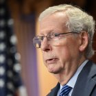 Elecciones presidenciales 2024: McConnell dejará su puesto cómo líder del Senado en 2025