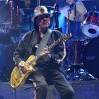 Carlos Santana