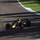 Verstappen, durante el GP de Imola