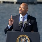 Wes Moore, gobernador de Maryland, habla antes de que el presidente de los Estados Unidos, Joe Biden