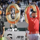 Novak Djokovic celebra el título del ATP 250 de Ginebra