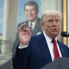 Trump en el Salón Ovál/ Chris Kleponis