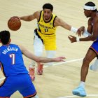 Haliburton (Pacers), frente a Holmgren y Gilgeous-Alexander (Thunder)