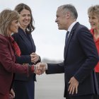 Mark Carney, Jyoti Gondek y Danielle Smith