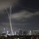 El sistema de defensa aérea israelí intercepta misiles de Irán