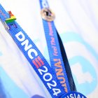 Un asistente a la Convención Nacional Demócrata de 2024/ Alex Wroblewski