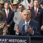 El gobernador de Texas, Greg Abbott (Archivo)