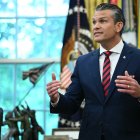 Hegseth en el Salón Oval/ Mandel Ngan