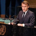El presidente francés, Emmanuel Macron, habla durante una Cumbre de las Naciones Unidas sobre Palestina