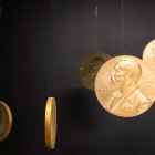 (ARCHIVO) Medallas oficiales del Premio Nobel