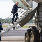 Donald Trump aborda el Air Force One
