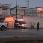 Exteriores de la prisión de Machala tras el amotinamiento