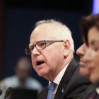 Tim Walz en el Senado/ Alex Wroblewski