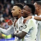 Mbappe le dió la victoria al Madrid en el último minuto.