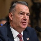 Todd Lyons, director interino de Inmigración y Control de Aduanas de EEUU (ICE)