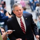 Steve Daines en Capitol Hill/ Allison Robbert