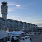 La torre de control del Aeropuerto Nacional Ronald Reagan Washington