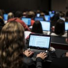 Estudiantes en una universidad (Archivo)