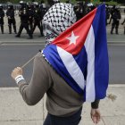 Un manifestante pro-Cuba en una marcha palestina (Archivo)