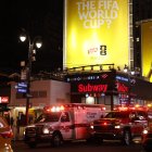 Vehículos de emergencia frente a la Penn Station, tras un incidente de apuñalamiento