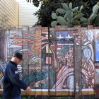 Una persona camina por las calles de San Francisco