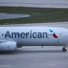 Un avión de American Airlines despega del Aeropuerto Intercontinental George Bush (IAH) en Houston, Texas.