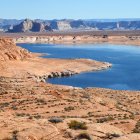 Imágenes de un bote en el lago Powell