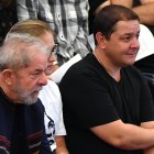 (Archivo) Presidente de Brasil Luiz Inacio Lula da Silva y su hijo Fabio Luis