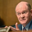 Chris Coons en Capitol Hill/ ROBERTO SCHMIDT