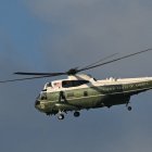 El helicóptero Marine One, que transporta al presidente estadounidense Donald Trump