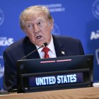 Donald Trump durante una reunión del Escudo de las Américas/ Brendan Smialowski