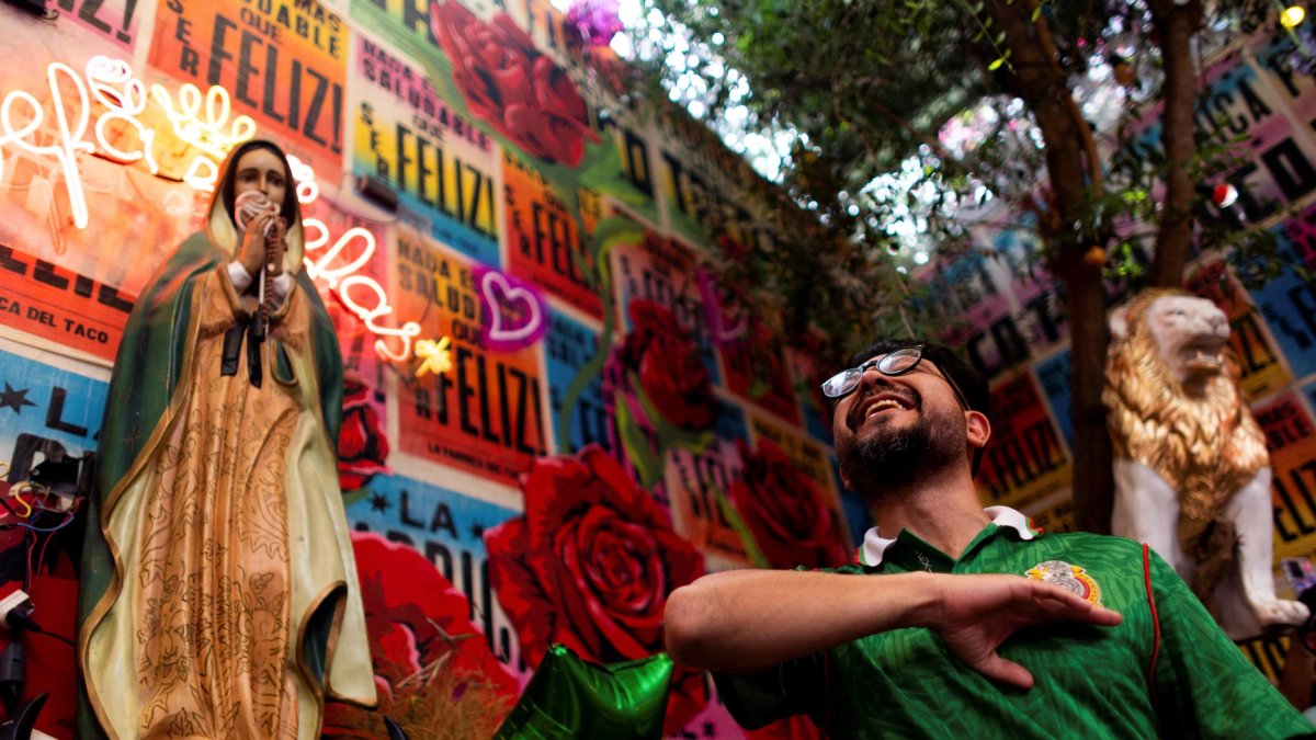 Mexicanos se reúnen en Estados Unidos