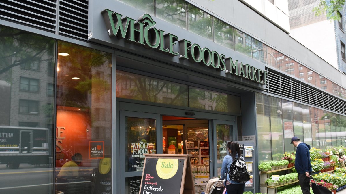 Americans at the grocery store