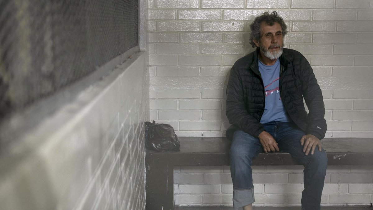 Aler Baldomero Samayoa in prison