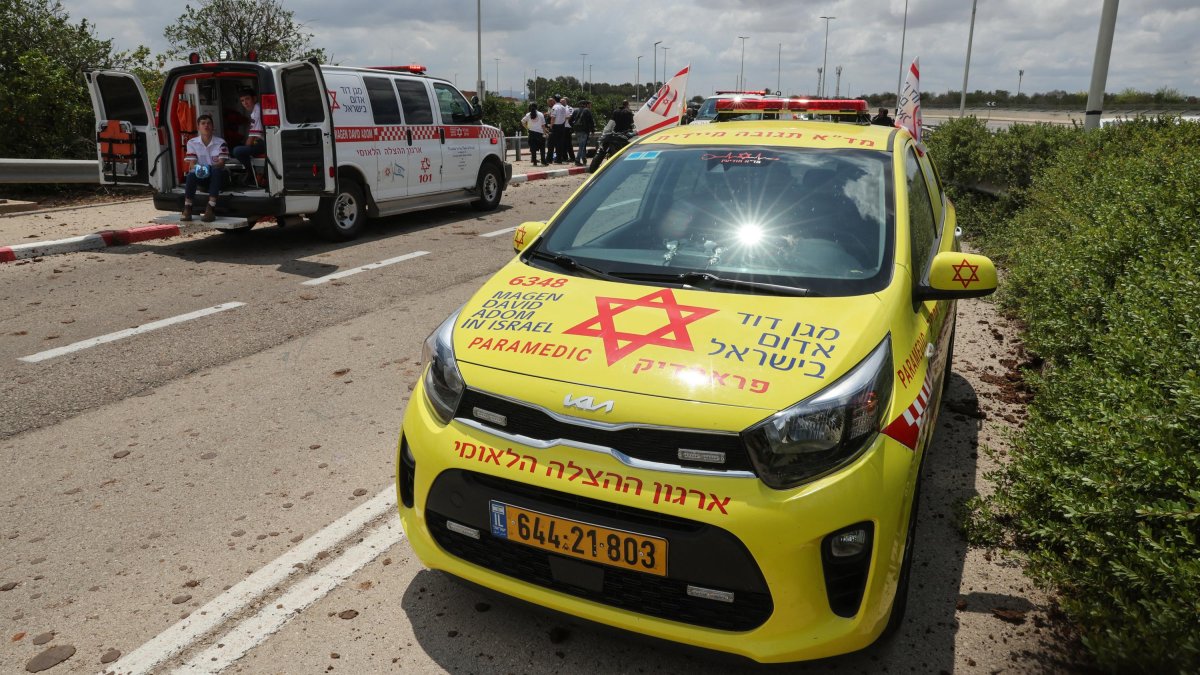 Servicios de emergencia en las proximidades del aeropuerto Ben Gurion