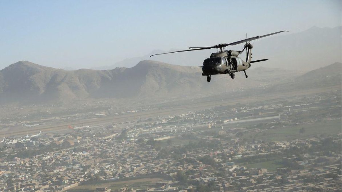 A Black Hawk flying over Kabul, Afghanistan