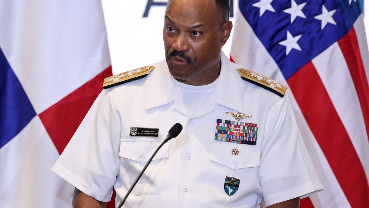 Reference photo of Alvin Holsey