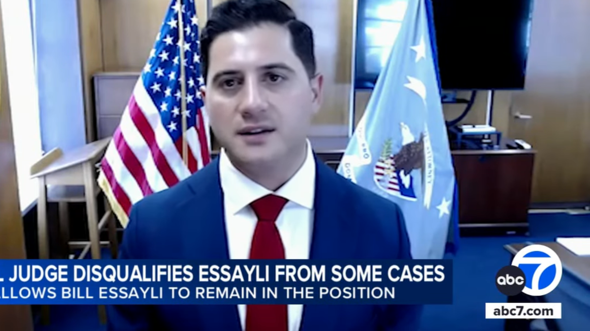El fiscal federal del Distrito Central de California, Bill Essayli