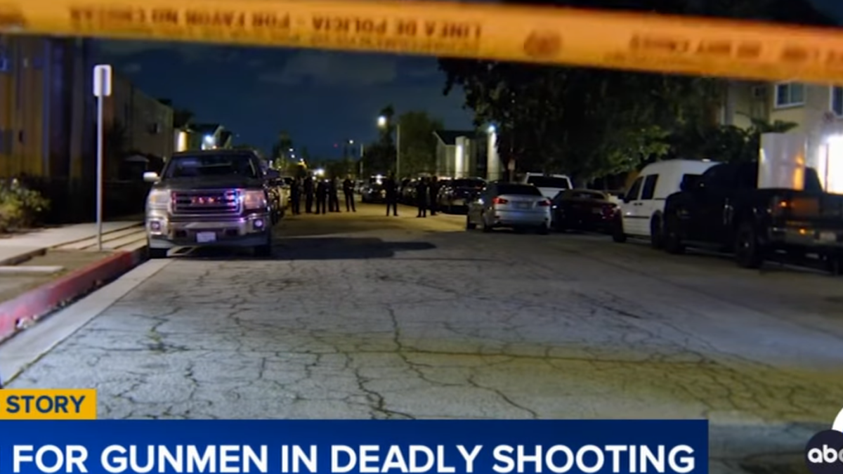 LAPD officers investigate alleged murder of Hispanic singer DELAROSA