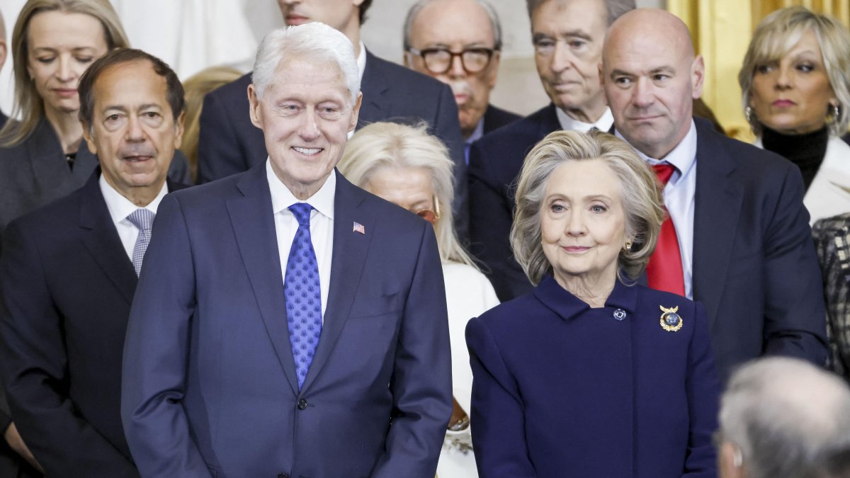 Former US President Bill Clinton and former US Secretary of State Hillary Clinton