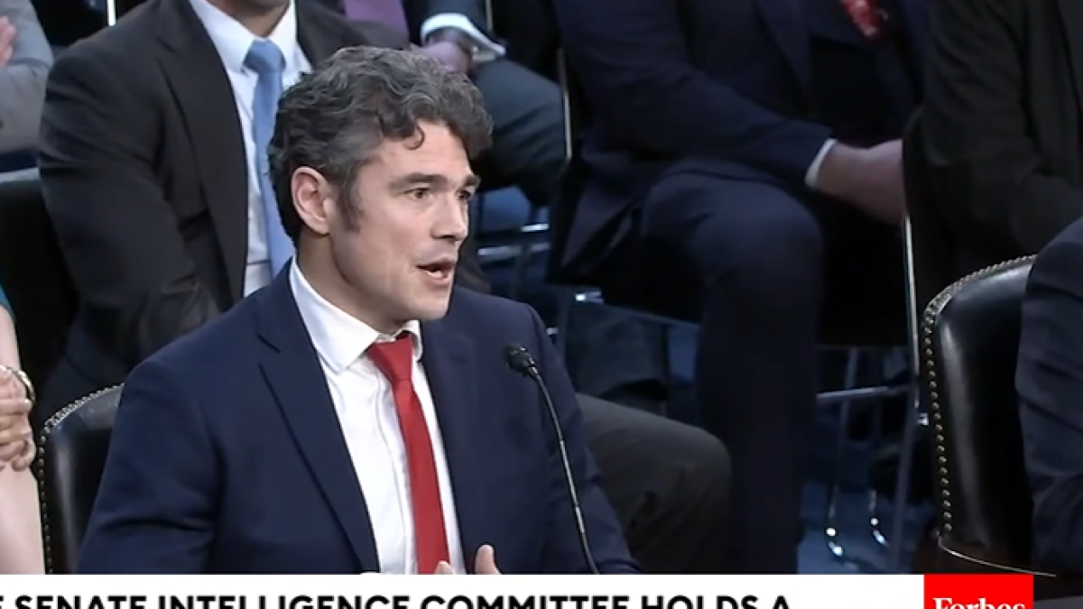 Joe Kent en el Senado/ Edit a partir de captura de pantalla