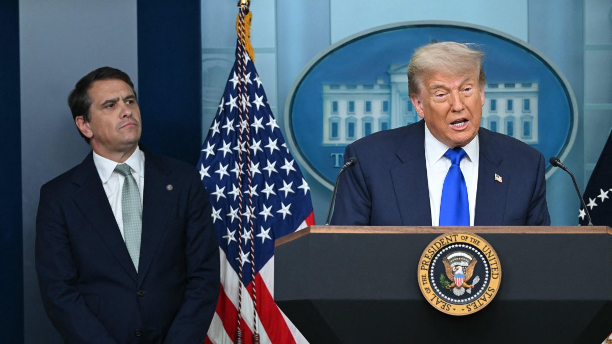Donald Trump junto a Todd Blanche/ Andrew Caballero- Reynolds