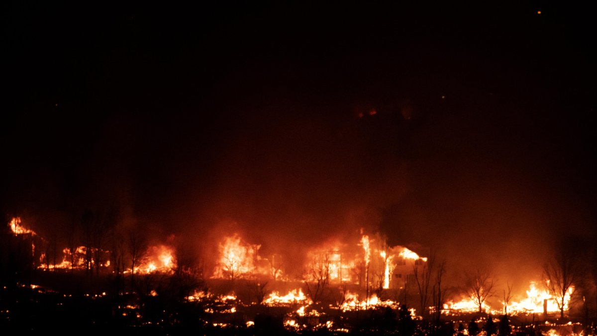 Colorado wildfire (archival image)